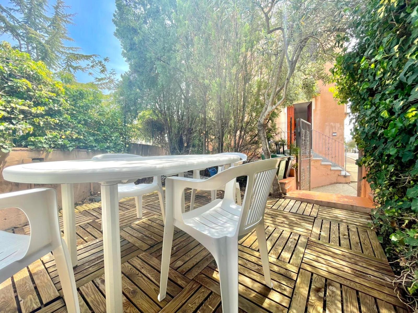 Le Corti Sarde Garden Apartment บารีซาร์โด ภายนอก รูปภาพ
