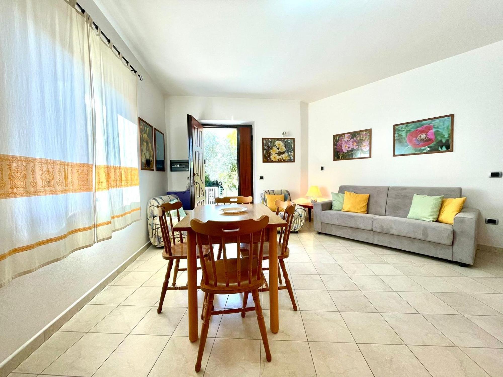 Le Corti Sarde Garden Apartment บารีซาร์โด ภายนอก รูปภาพ